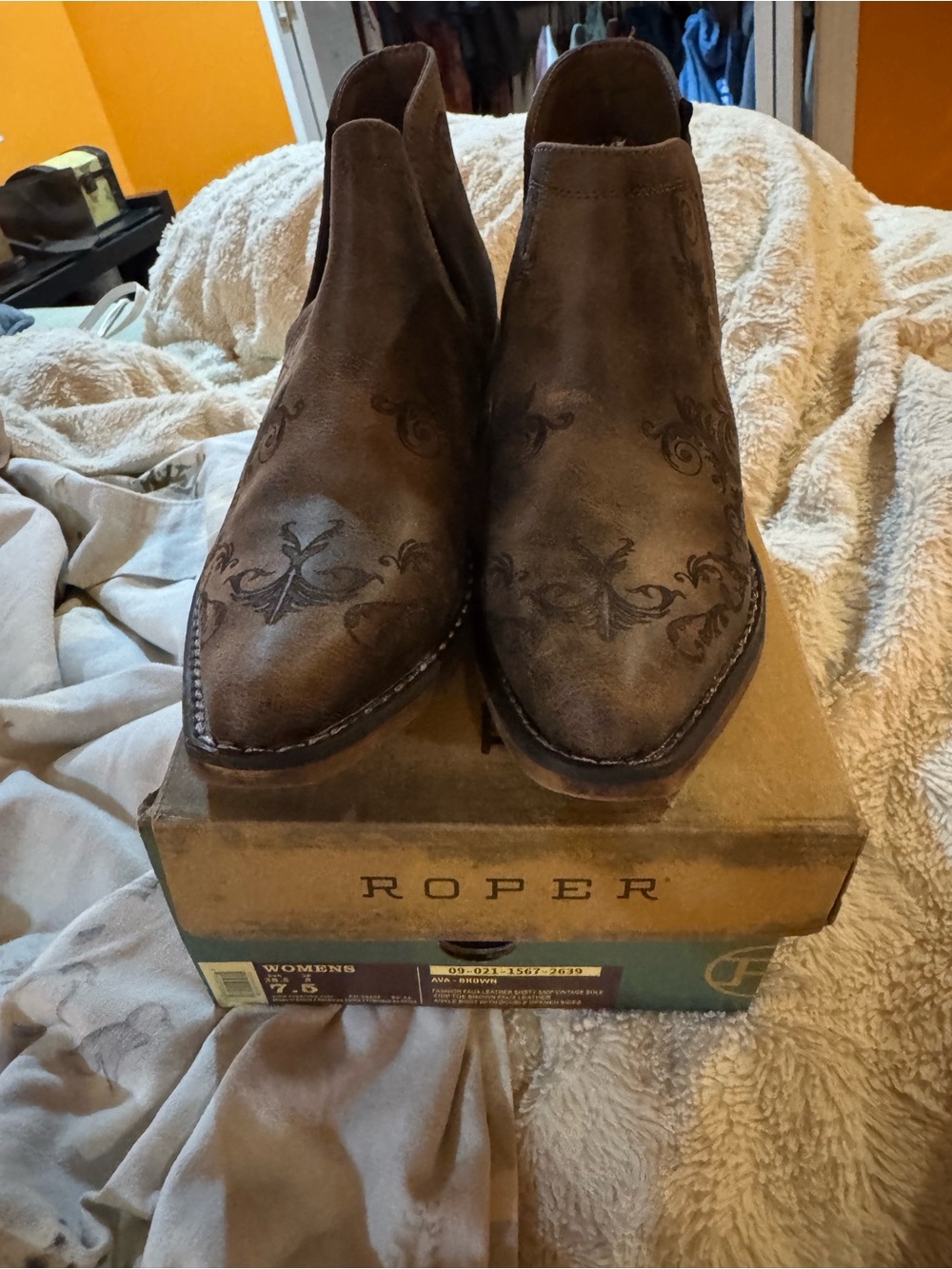 Roper Brown Leather Embroidered Ankle Booties